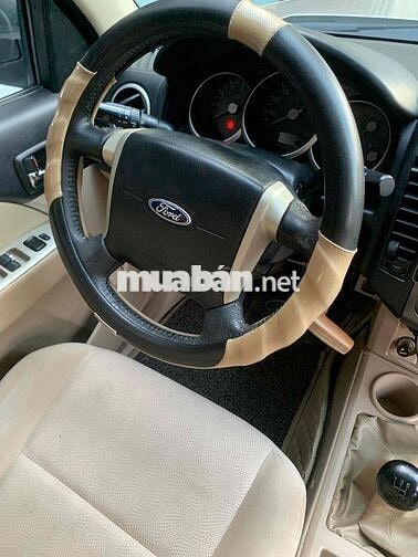 Ford Everest 2008 máy dầu 7 chỗ