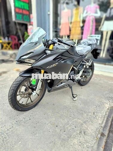 HONDA CBR150R 2023 NEW NEW