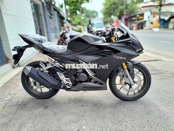 HONDA CBR150R 2023 NEW NEW