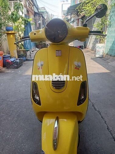 Vespa LX 2012 phun xăng điện tử-xe đẹp máy êm