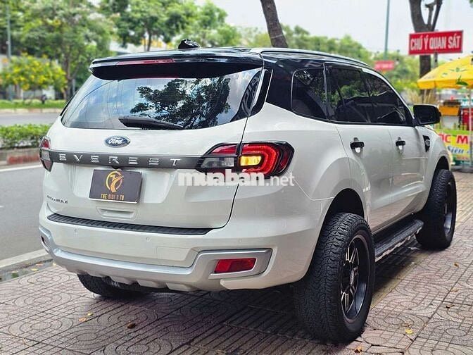 Ford Everest 2016 Titanium 2.2L AT 4x2 - 72000 km
