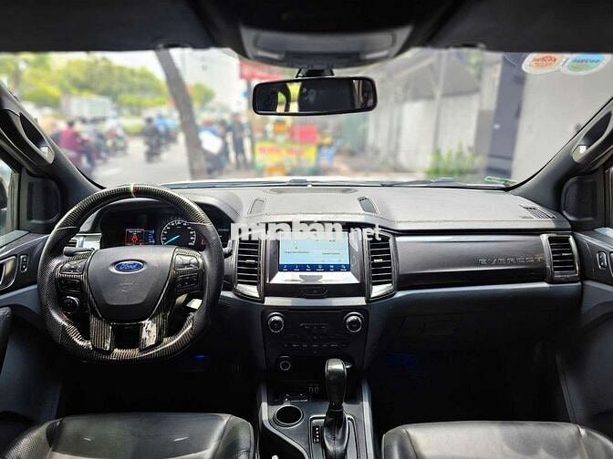 Ford Everest 2016 Titanium 2.2L AT 4x2 - 72000 km