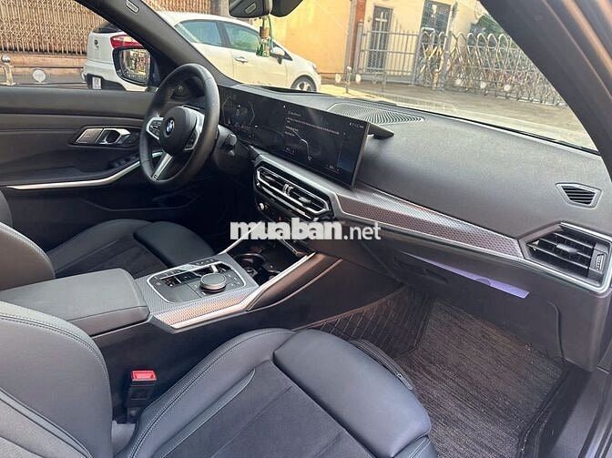 BMW 330i 2025 MSport siêu lướt 5000 km như mới 99%
