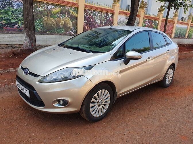 Ford Fiesta 2011 1.6 AT Sedan Xe Rin