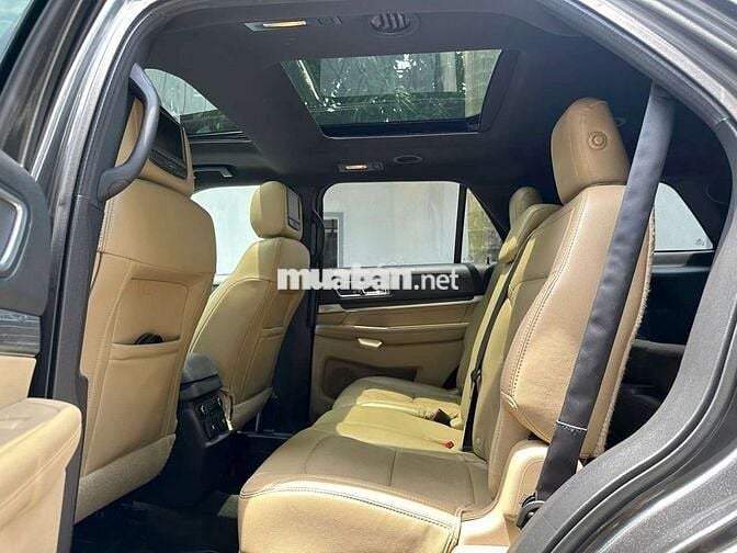 Ford Explorer 2016 2.3L Ecoboost - 93000 km