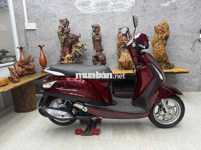 Grande chính chủ bstp xe đẹp keng như mới, máy zin