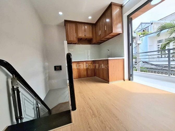 Nhà 3 tầng sổ hồng 1,85 tỷ Huỳnh Tấn Phát gần Cầu Phú Xuân Q7 