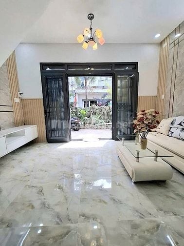 Nhà 3 tầng sổ hồng 1,85 tỷ Huỳnh Tấn Phát gần Cầu Phú Xuân Q7 