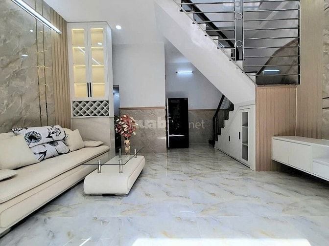 Nhà 3 tầng sổ hồng 1,85 tỷ Huỳnh Tấn Phát gần Cầu Phú Xuân Q7 