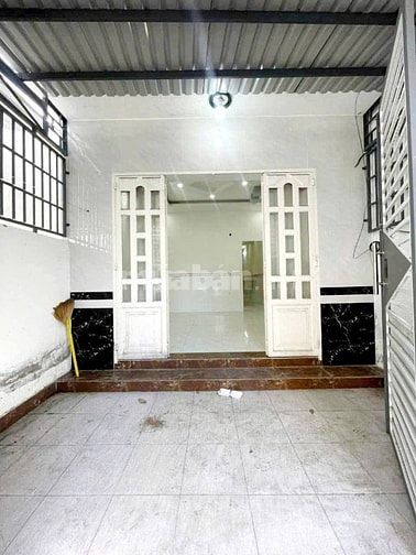 Kẹt tiền bán gấp nhà Trần Thị Cẩm, Củ Chi, Sổ hồng, 135m2, 705 triệu