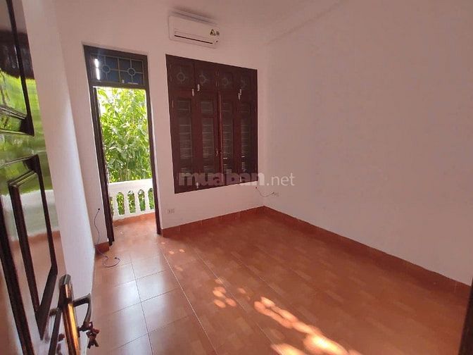 Chính chủ cho thuê nhà liền kề Yên Hoà-Cầu Giấy