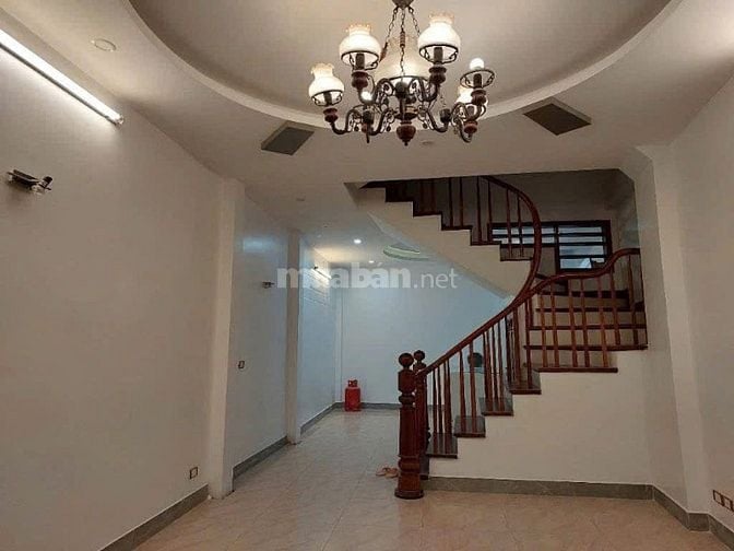 Chính chủ cho thuê nhà liền kề Yên Hoà-Cầu Giấy