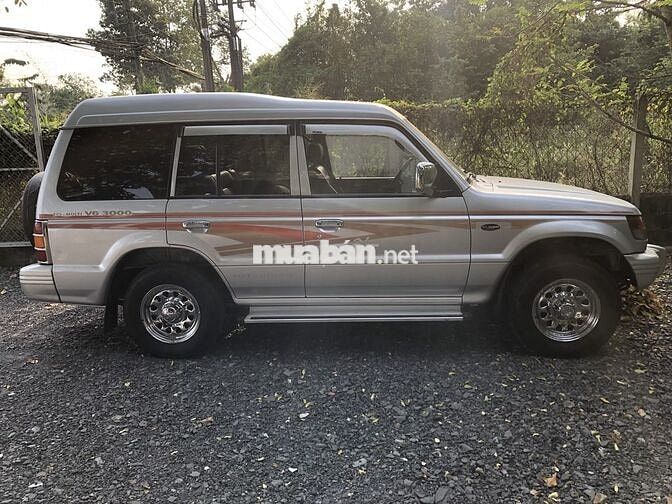 Mitsubishi Pajero 2006  - 240 km