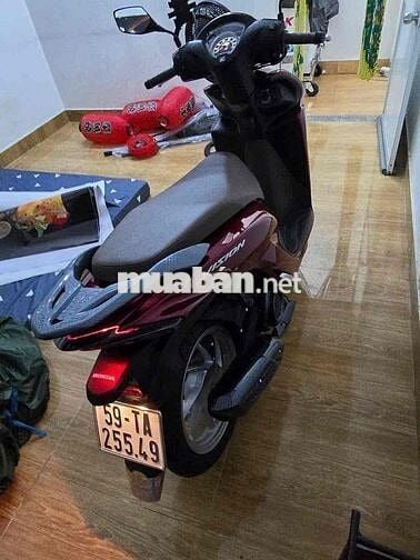Cần bán xe vision 2025 chinh chủ,odo 225km