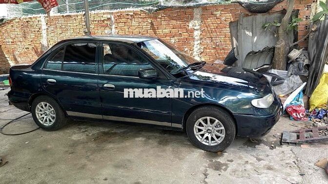 Hyundai Accent sơn xi sạch sẽ 4 vỏ mới đăng kiểm c