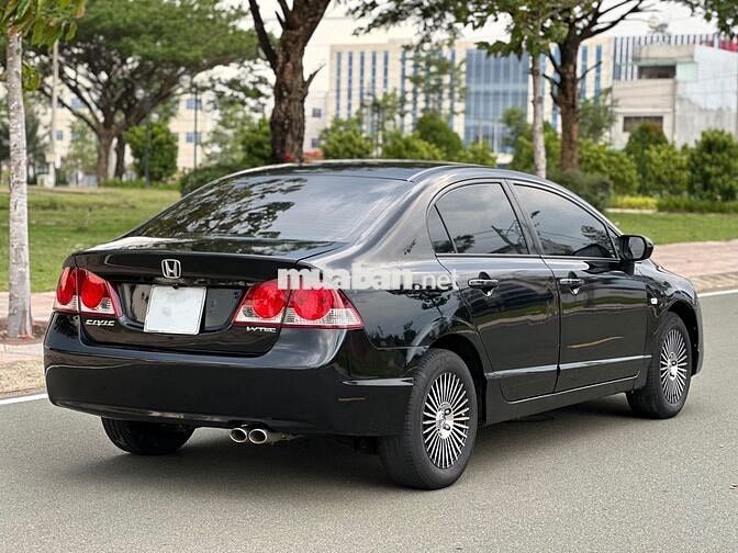 Honda Civic 2008 1.8 MT - 130000 km
