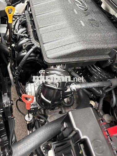 Hyundai Grand i10 2023 1.2 AT - 52000 km