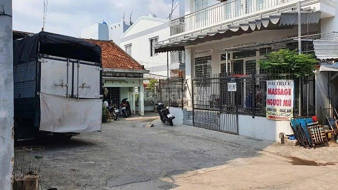Bán NR 637 Cách Mạng Tháng Tám, 2,95 tỷ, 45m2, view đẹp, giá cực chất