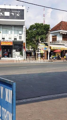 Bán NR 637 Cách Mạng Tháng Tám, 2,95 tỷ, 45m2, view đẹp, giá cực chất