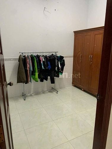 Kẹt tiền bán gấp nhà Nguyễn Thị Hé, Củ Chi, Sổ hồng, 102m2, 670 triệu