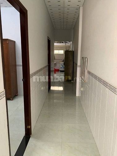 Kẹt tiền bán gấp nhà Nguyễn Thị Hé, Củ Chi, Sổ hồng, 102m2, 670 triệu