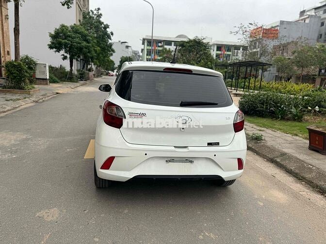 Hyundai Grand i10 2023 1.2 AT - 2000 km