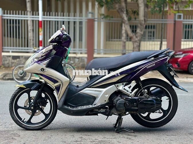 Nouvo 5 Fi 2012, máy ÊM BỐC , giấy tờ đầy đủ