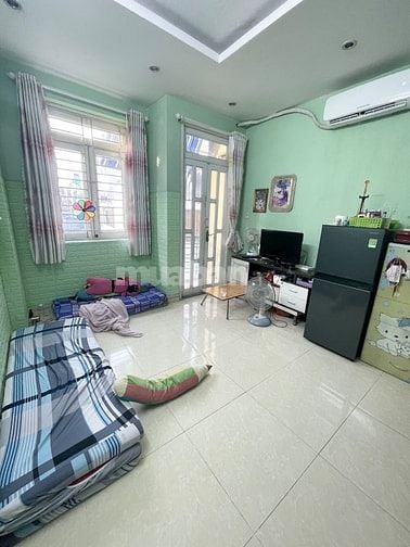 TRẦN PHÚ QUẬN 5 DT 45M2 5 TẦNG 6PN HẺM 4M,THÔNG RA HẺM 565 NGUYỄN TRÃI