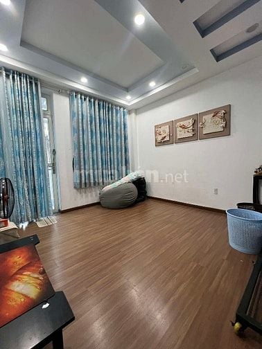 Ngộp Ngân Hàng bán gấp nhà 3 tầng HXH giá 5,6 tỷ tại BHH Bình Tân!