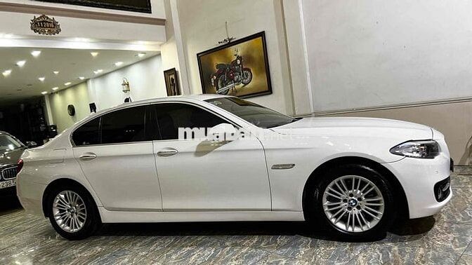 BMW 2013 520i - Full Option tiện nghi - 82000 km