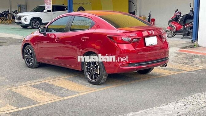 Mazda 2 2024 Luxury 2.300 km Xe Lướt Như Xe Mới