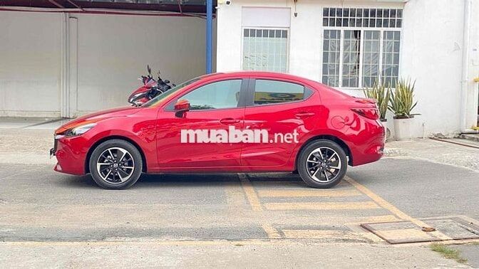 Mazda 2 2024 Luxury 2.300 km Xe Lướt Như Xe Mới