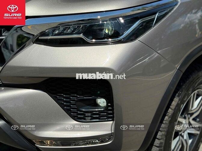 Toyota Fortuner 2023 2.4L 4x2 AT - 41000km