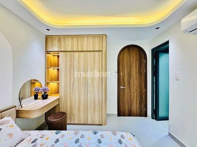 Siêu phẩm 3 lầu +ST tuyệt đẹp CAO CẤP xe hơi để trong nhà Phạm Văn Chi