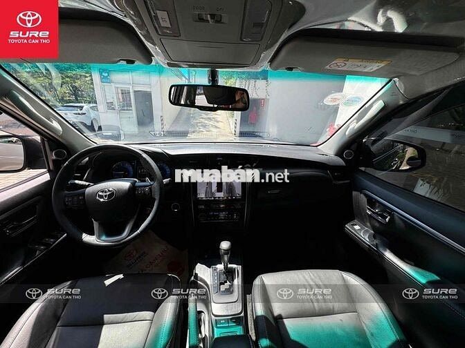 Toyota Fortuner 2023 2.4L 4x2 AT - 41000km