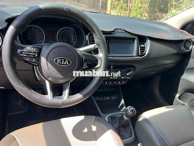 Xe Kia Soluto 2019 MT