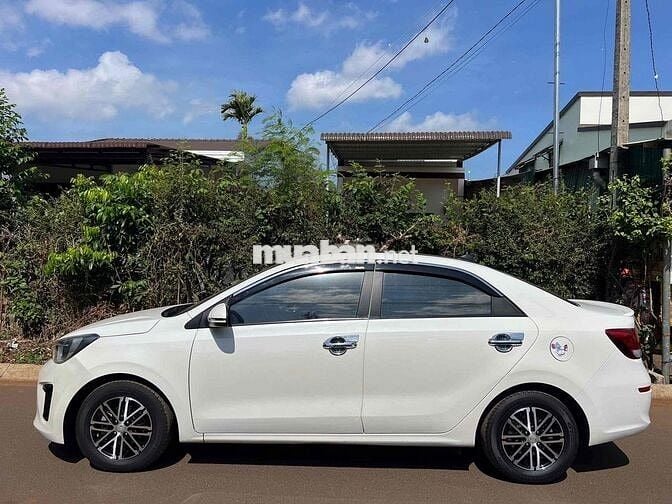 Xe Kia Soluto 2019 MT
