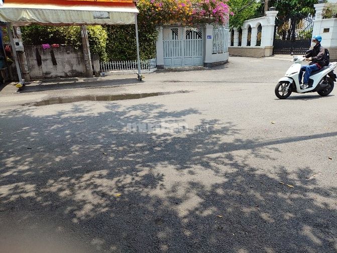 Cho thuê sớm NC nhà HXT 8 M Bàu Cát, P14 ,Tâm Bình