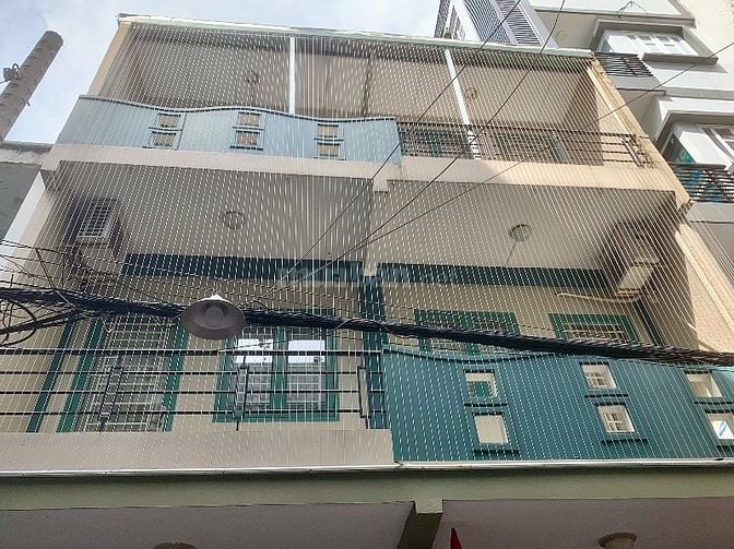 Bán nhà hẻm rộng,cách mặt tiền đường Võ Văn Tần 50 mét,khu phố an ninh