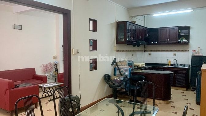 Bán nhà hẻm rộng,cách mặt tiền đường Võ Văn Tần 50 mét,khu phố an ninh