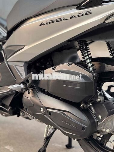 Airblade bạc posche