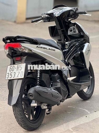 Airblade bạc posche
