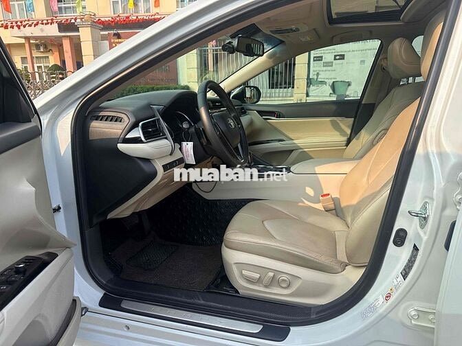 Toyota Camry 2019 2.5Q - 62000 km