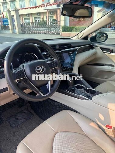 Toyota Camry 2019 2.5Q - 62000 km