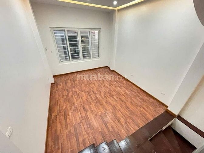 TRUNG TÂM HAI BÀ, NHÀ MỚI, THANG MÁY, Ô TÔ ĐỖ GẦN, SÁT CÔNG VIÊN