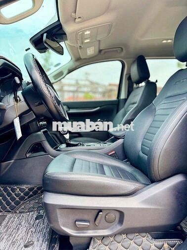 Ford Everest Sport 2.0 AT 2024- 13000 km - xe hãng