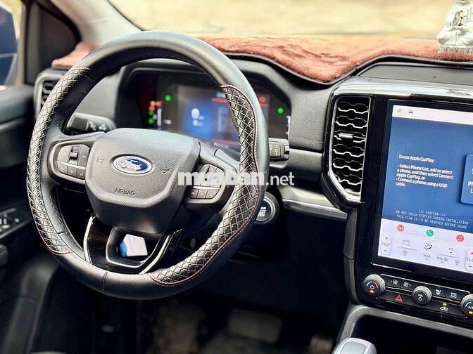 Ford Everest Sport 2.0 AT 2024- 13000 km - xe hãng