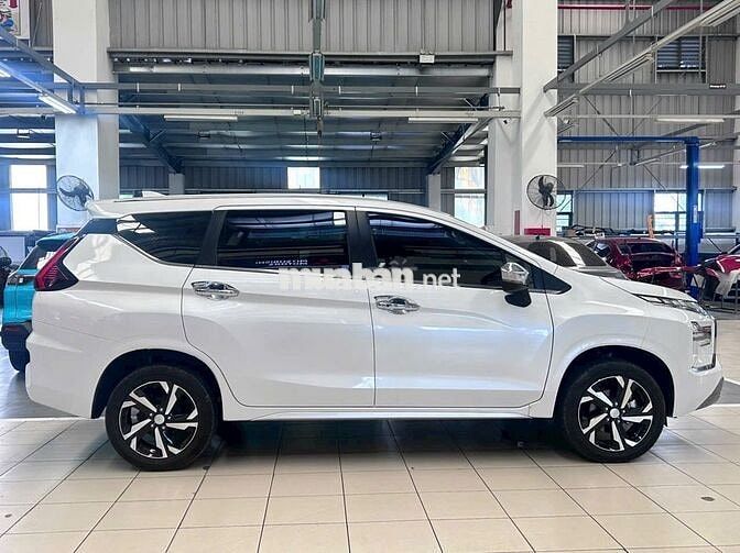 Mitsubishi Xpander 2024 Premium 1.5 AT - 10000 km