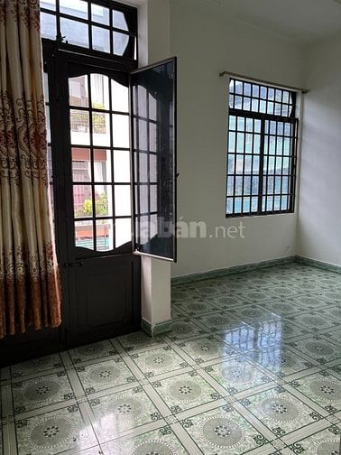 mặt tiền đường đông, tầng 2+3, trung tâm hải châu,3 mặt thoáng, 6TR