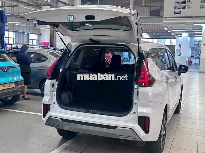 Mitsubishi Xpander 2024 Premium 1.5 AT - 10000 km